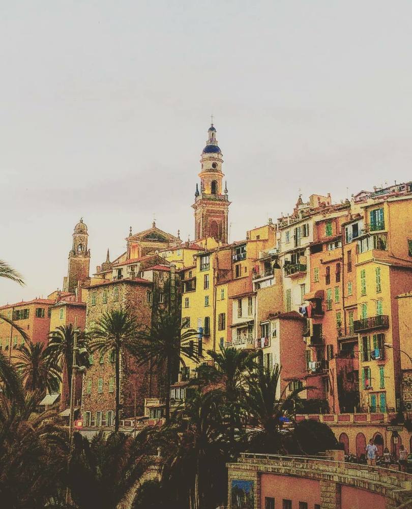 Photograph by Natalja Mountian