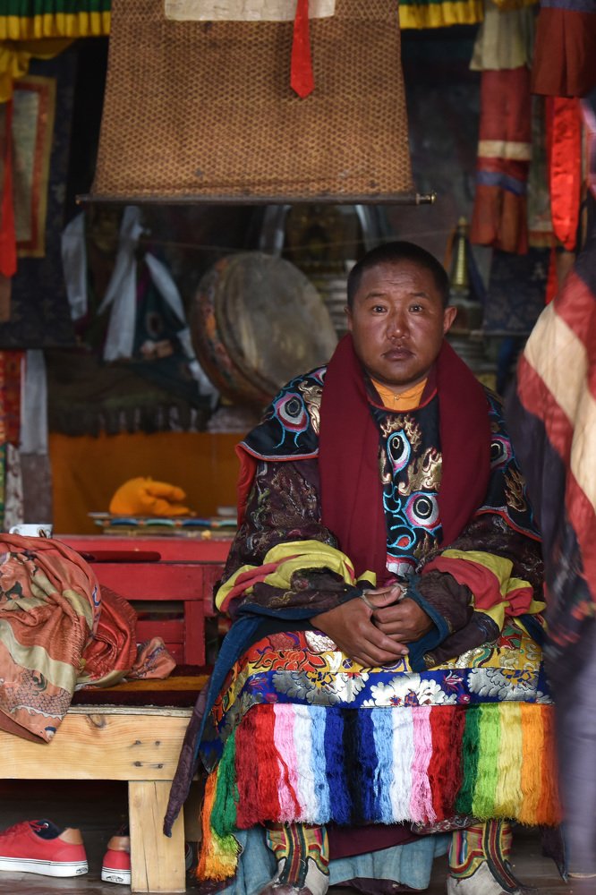 Тибетский Лама в монастыре Карзок, Ладакх.