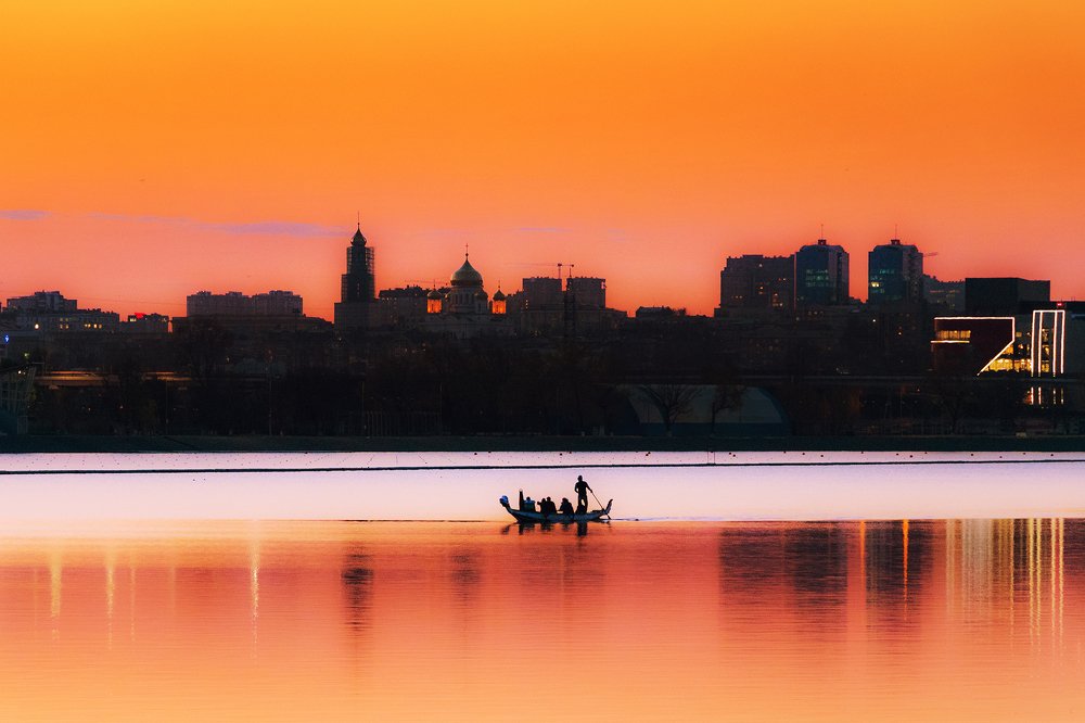 Фотография автора Денис Демков