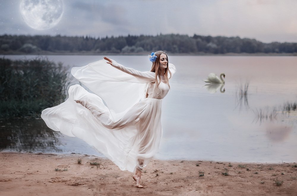 Царевна лебедь