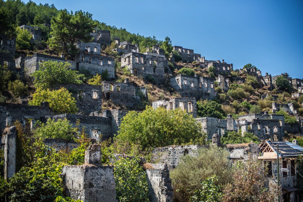 Photograph by Helena Grigorian