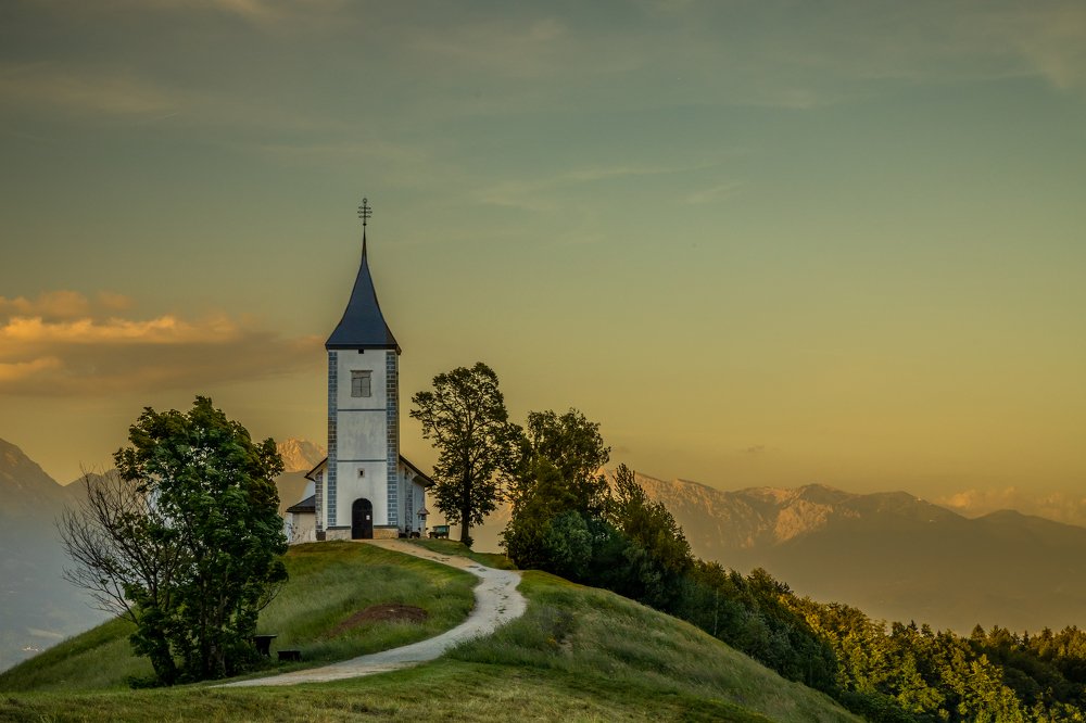 Photograph by  Mario