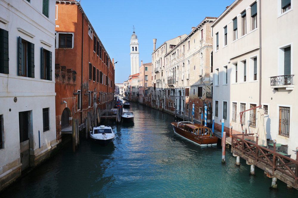 Тихая венецианская улочка