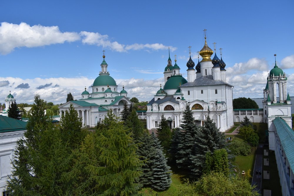 МОНАСТЫРЬ СПАСО-ЯКОВЛЕВСКИЙ ДИМИТРИЕВ в Ростове