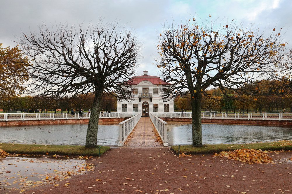 Осенний дворец