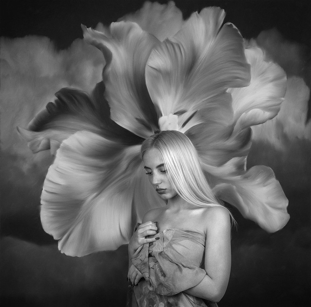 Sadness in the Bud of Dream