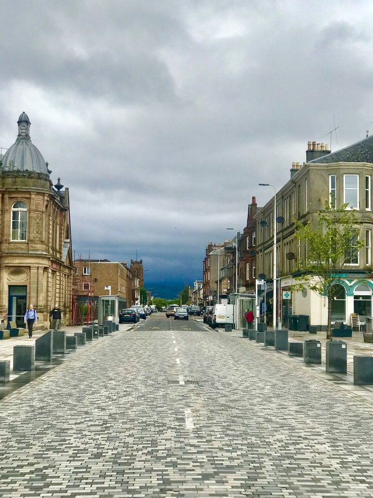 The Street that merges with the horizon!