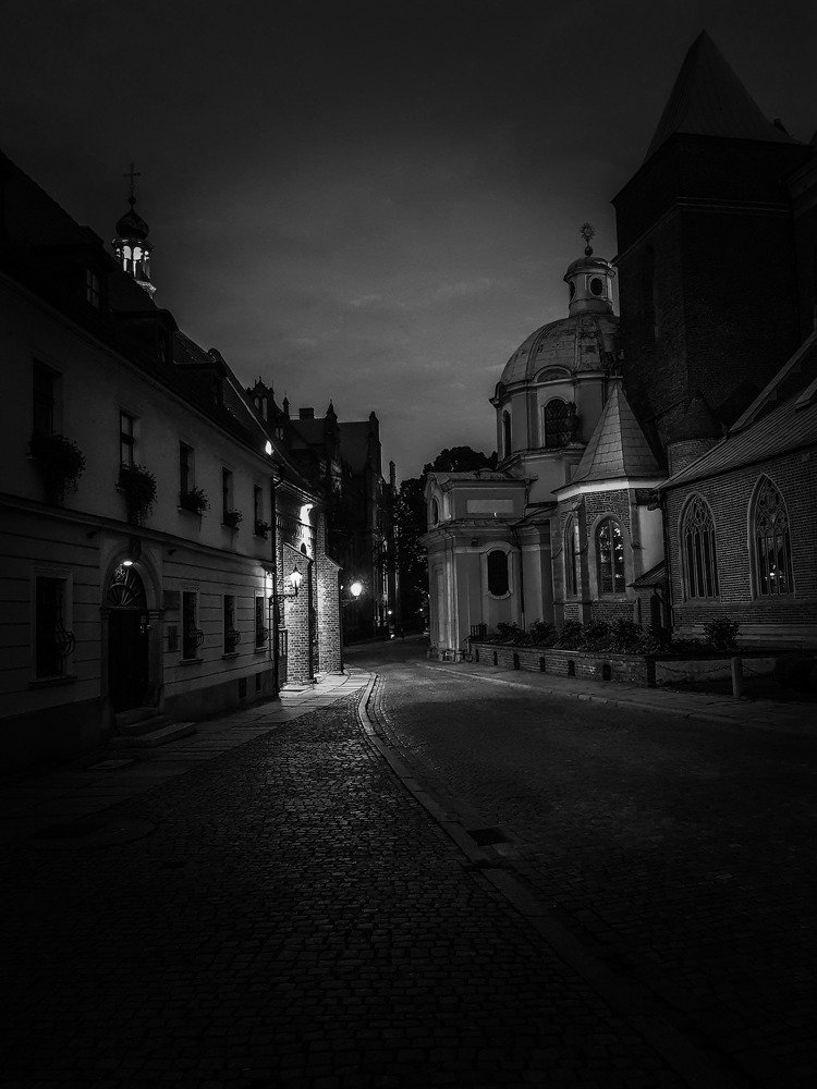 Photograph by Mikolaj Jackiewicz