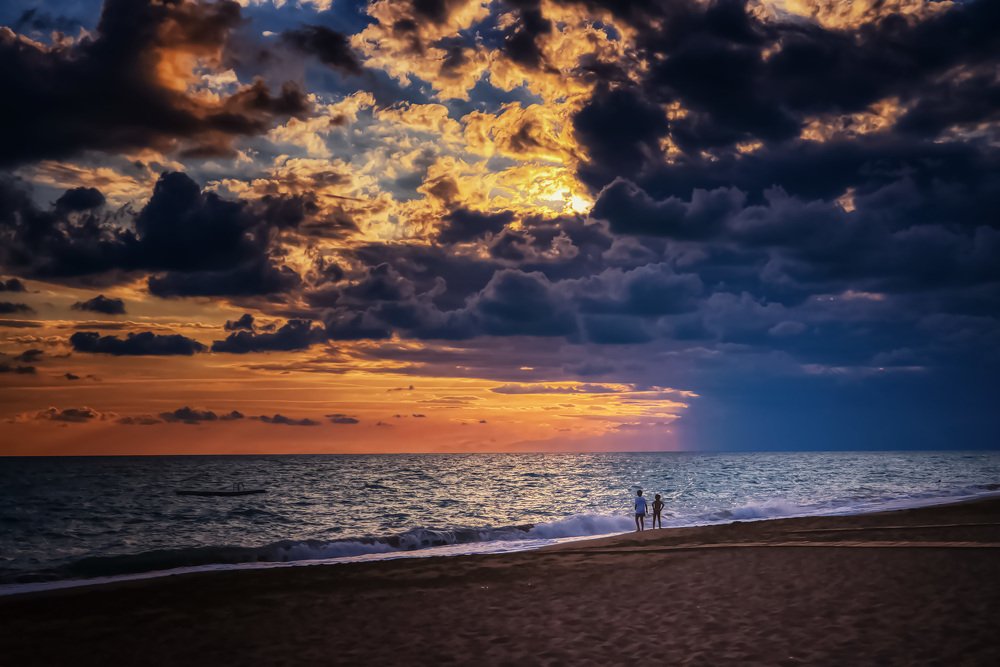 Закат на средиземном море