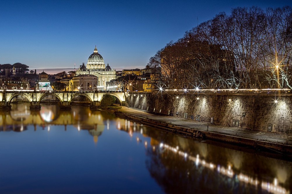 Photograph by Alberto Gonzato