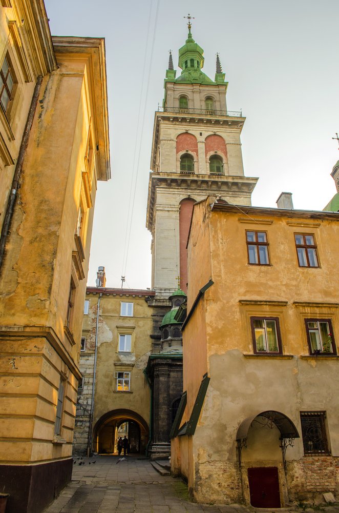 Львов. Вид на башню Корнякта