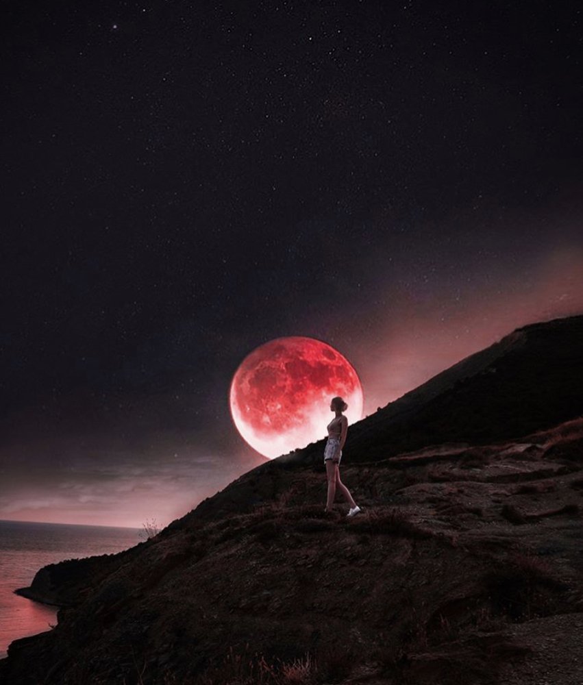 Photograph by Oksana Vidergold