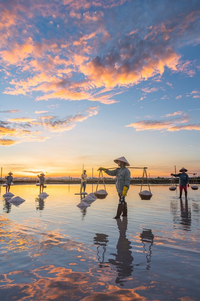 Salt Field Workers