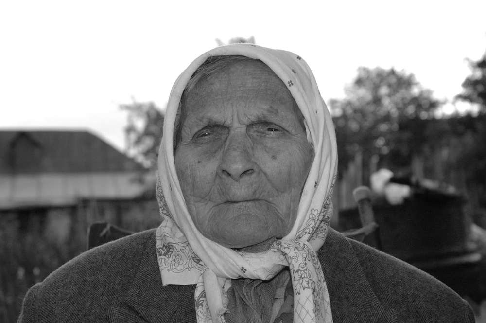 Бабушка/ Grandmother