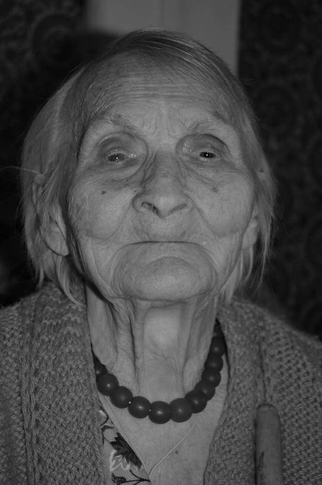 Моя Бабушка/ My Grandmother