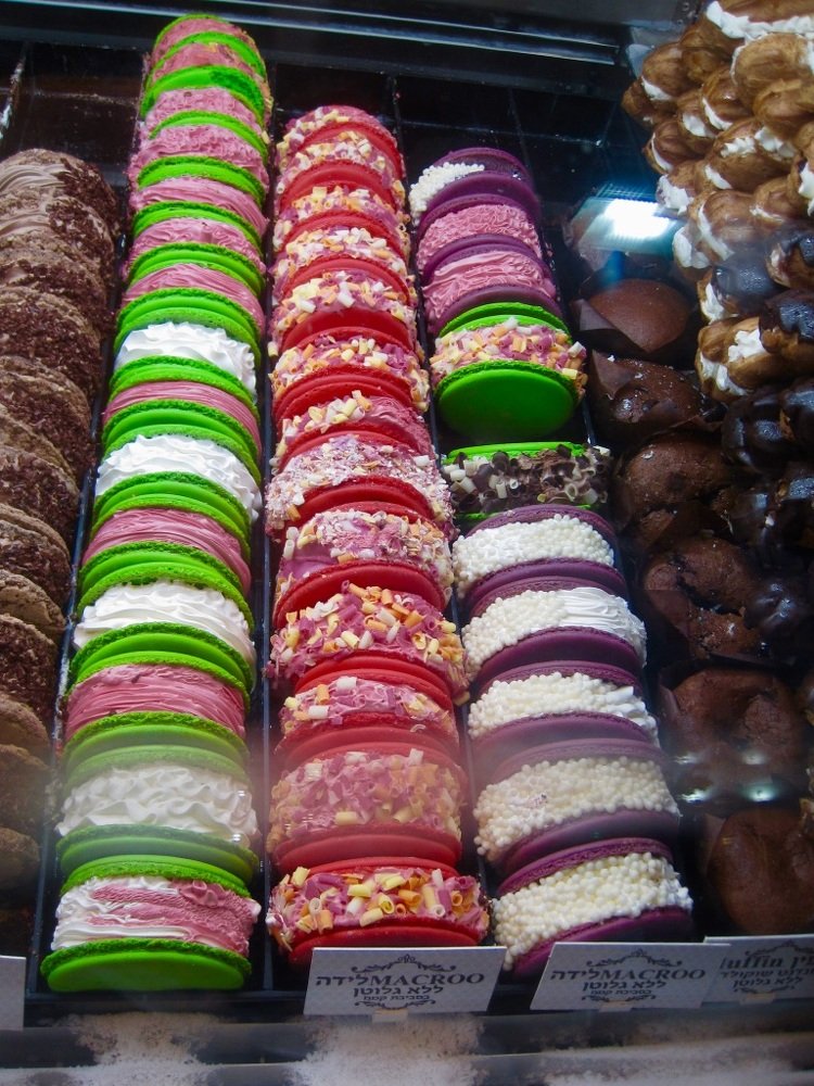 Photograph by Albert Russo