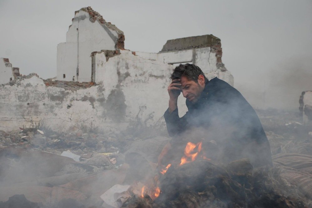 Photograph by Romeo Romeo