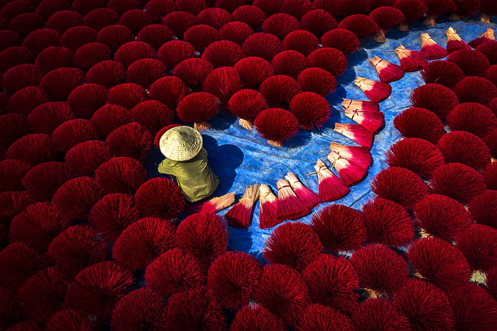 Photograph by Phạm Thạch