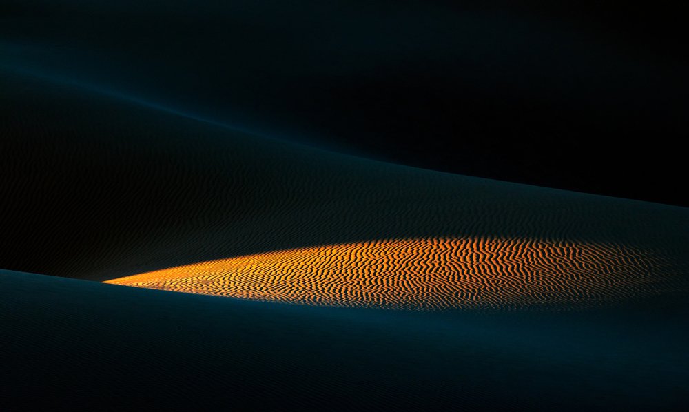 Photograph by babak mehrafshar