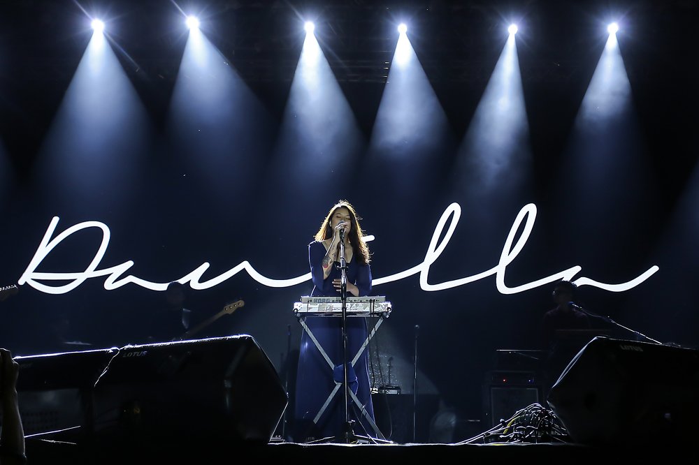 Photograph by Nur Hartanto