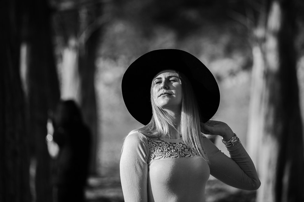 Черная шляпа