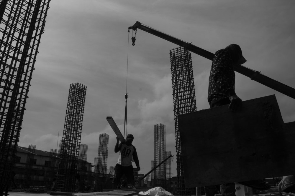 construction worker project