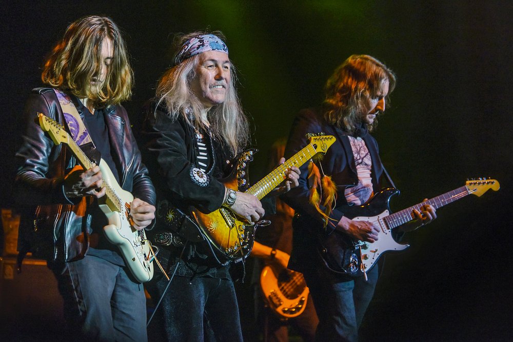 Маэстро и ученики