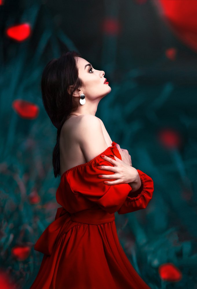 Photograph by Yulia Makarenko