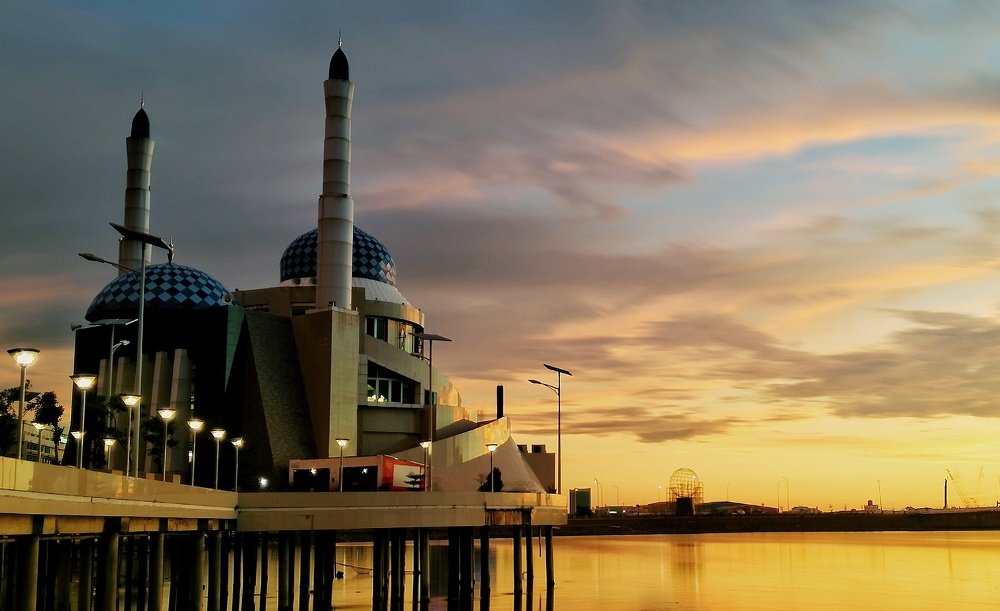 Photograph by Sul Fadly