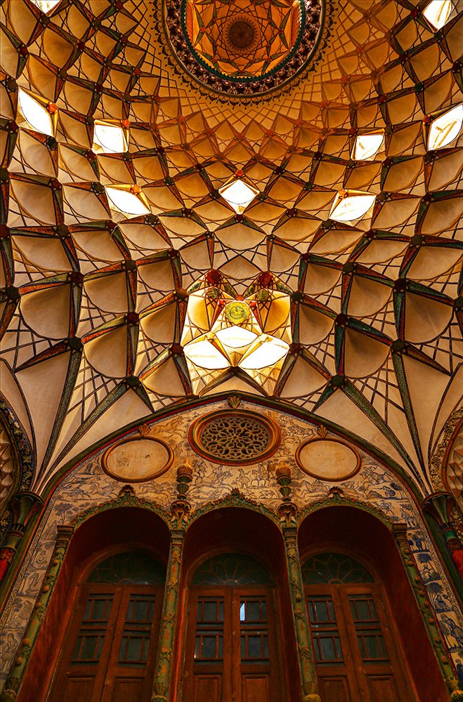 Photograph by Alireza Shahnazi