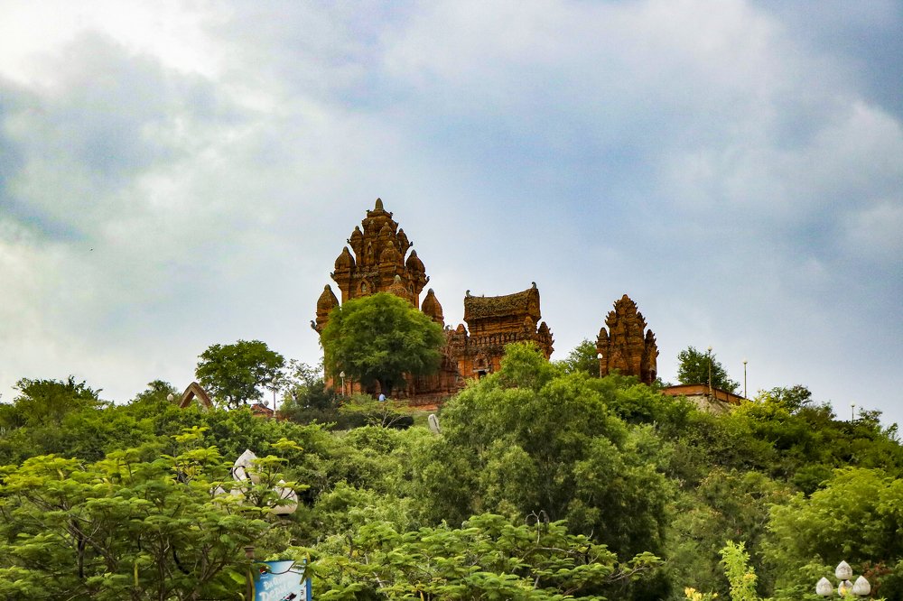 Photograph by Lê Trung Phùng