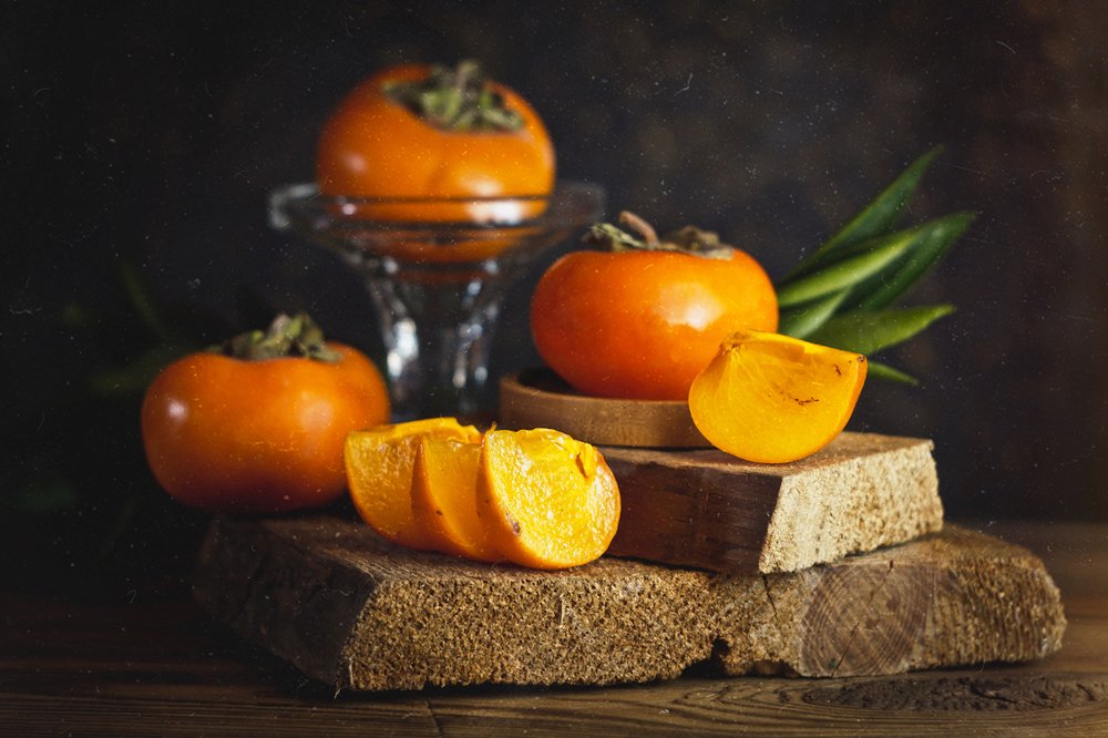 Натюрморт с хурмой