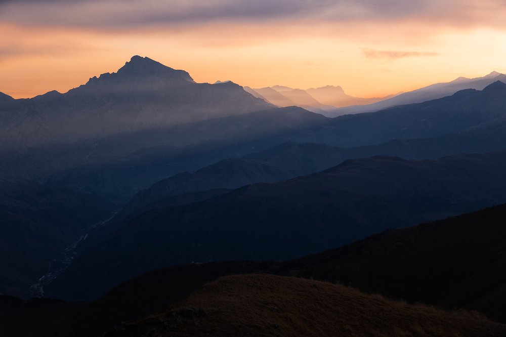 Фотография автора Олег Кожухов