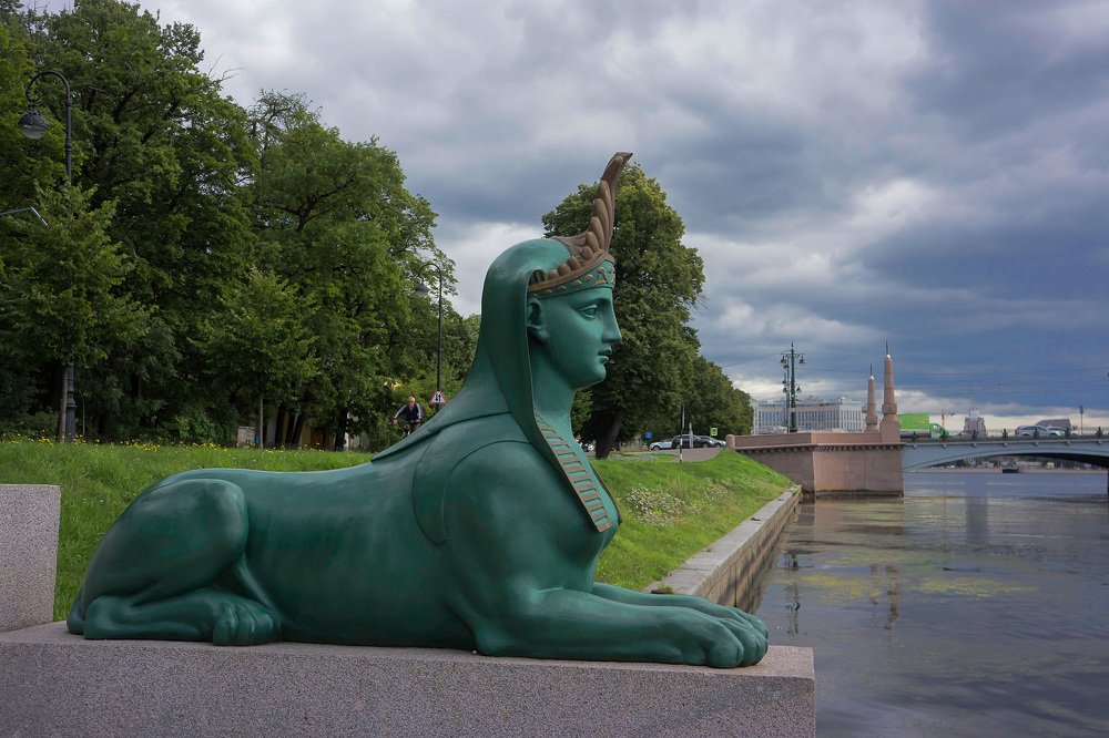 Питерский сфинкс