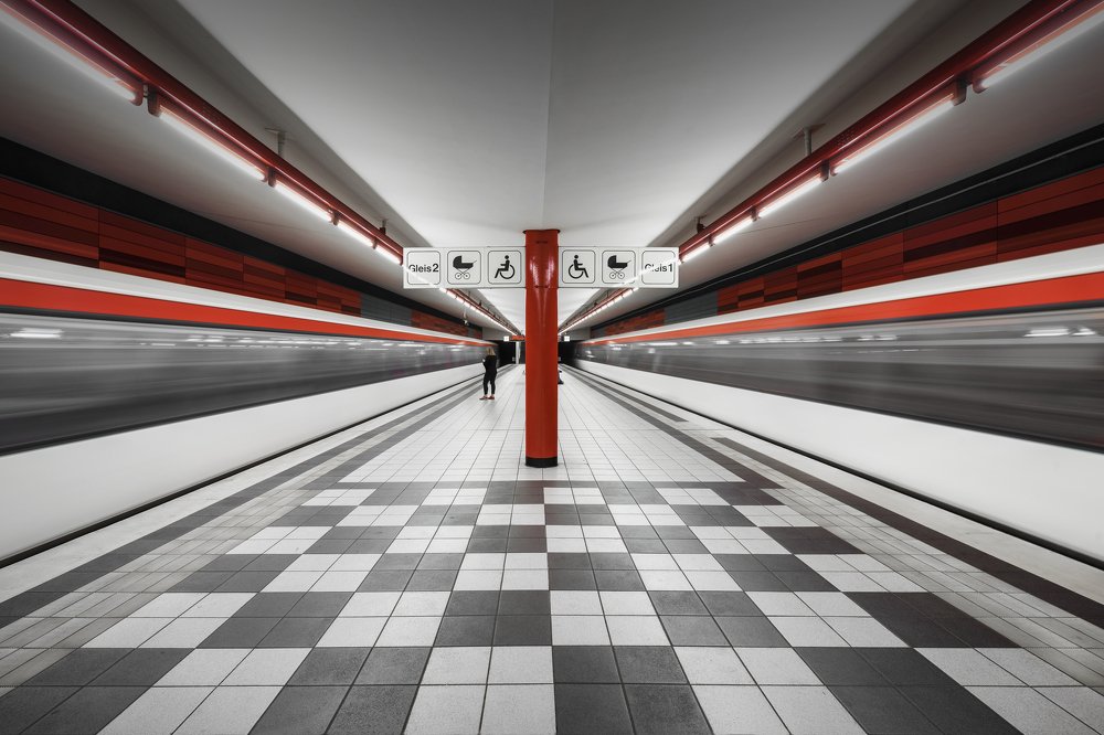 Photograph by Alexander Schönberg