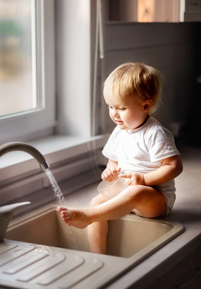 Мамина помощница