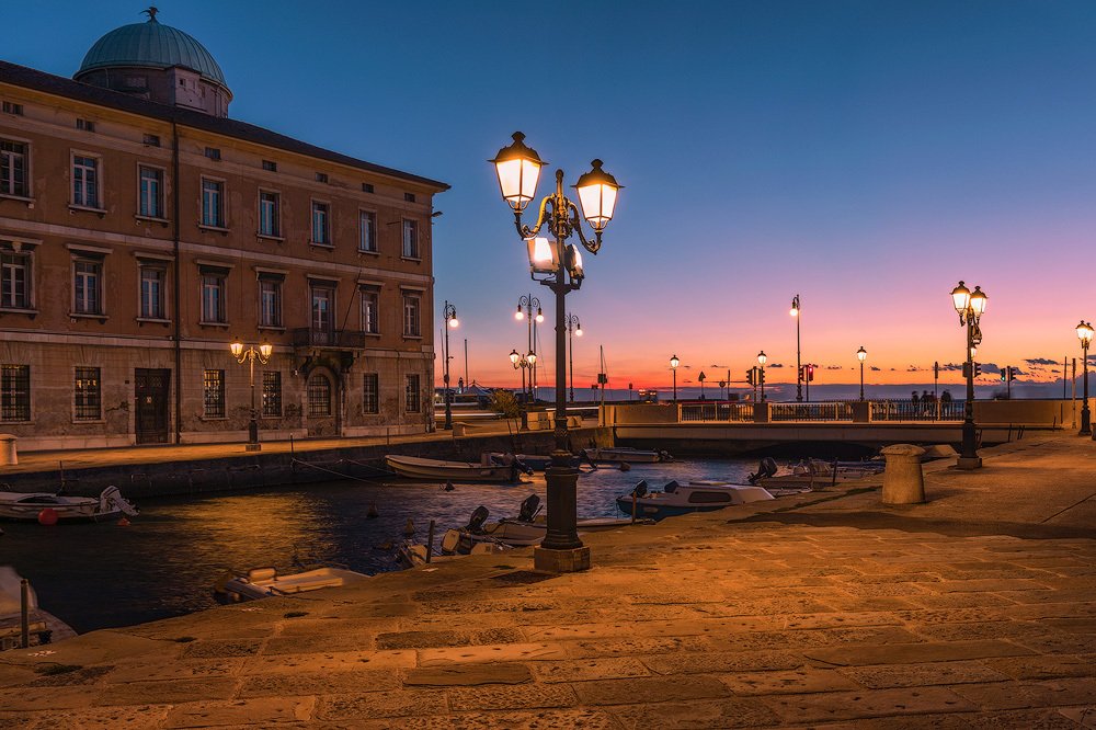 Street lamps Trieste