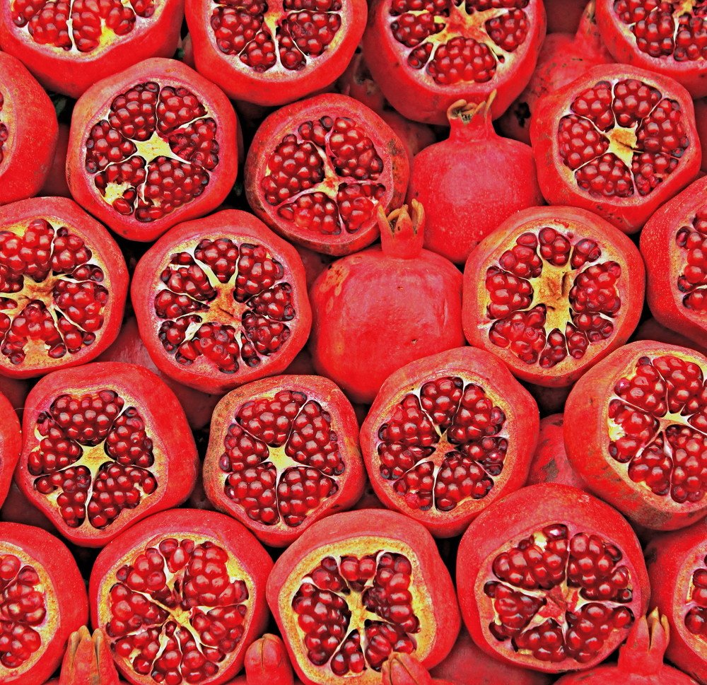 Цвет граната.