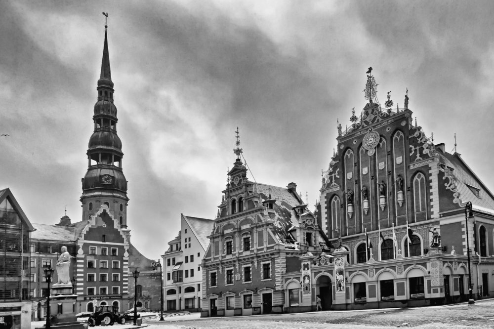 Хмурый день