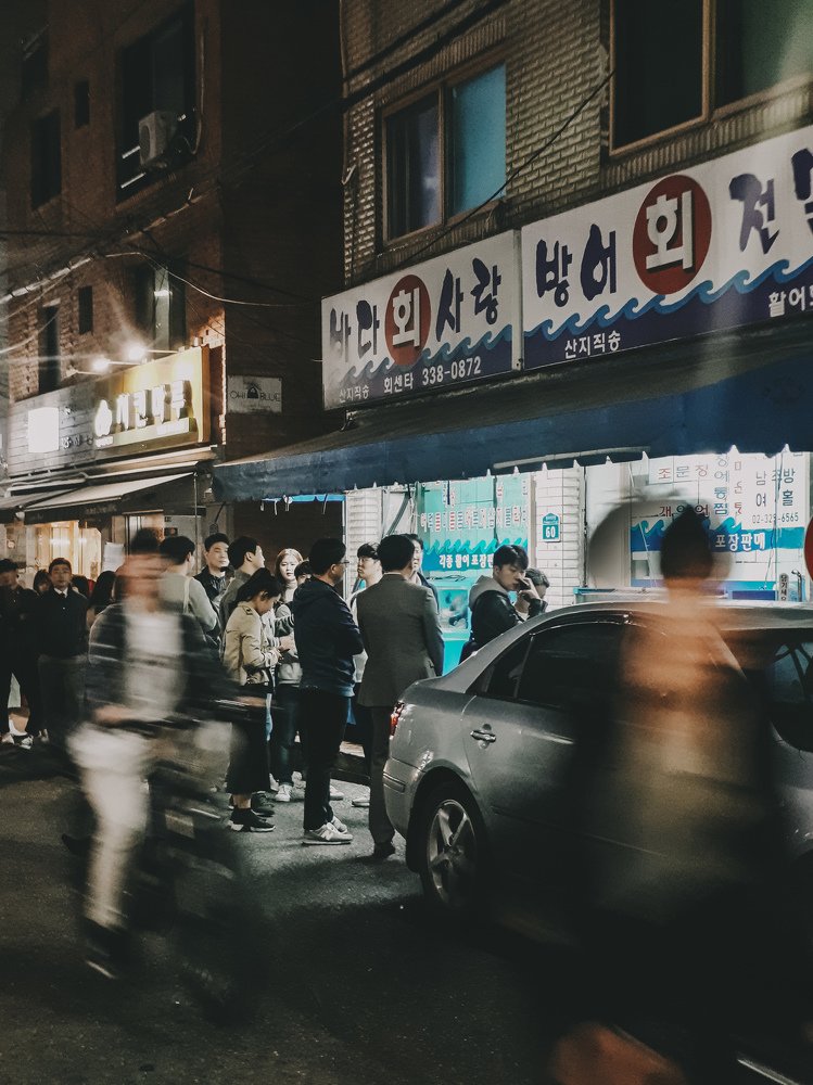 Любители рыбы.