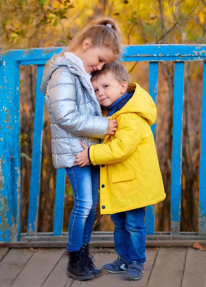 Брат и сестра