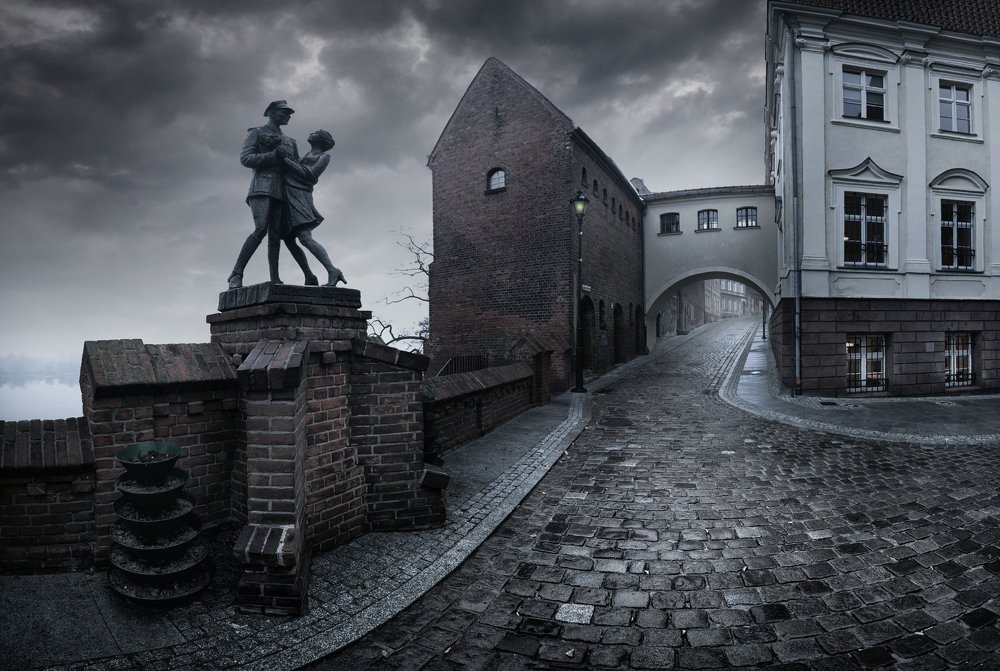 Photograph by Lukasz Derangowski