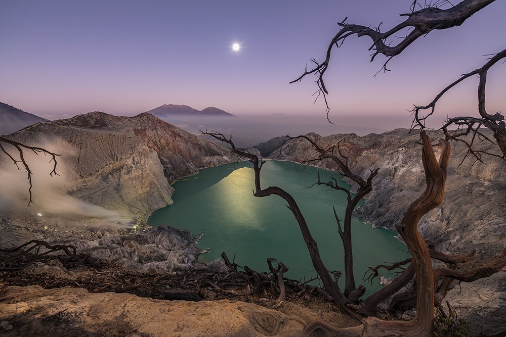 Photograph by aris widyawan