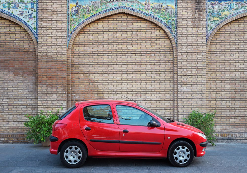 Photograph by Mohammad Dadsetan