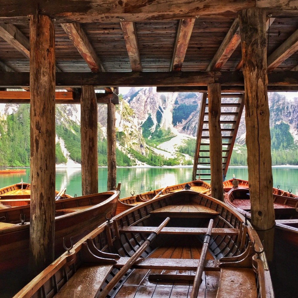 Photograph by Ruslan Pastushak