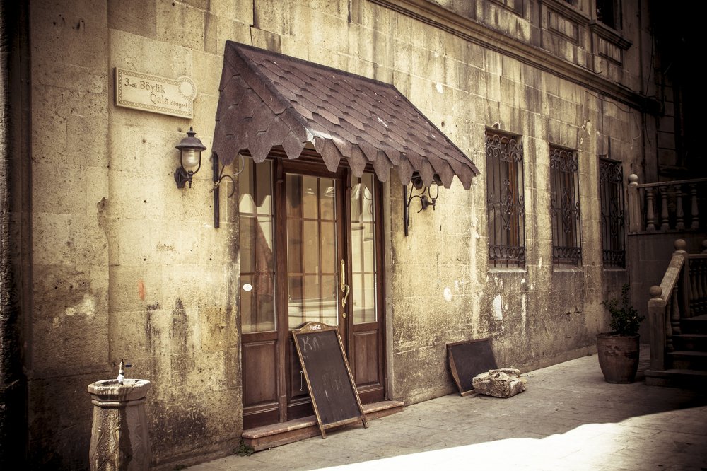 Фотография автора Sadegh Amiri Hanzaki