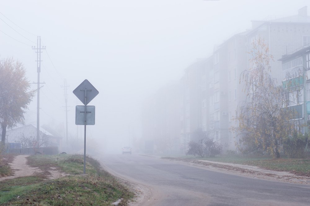 Туман затопил город