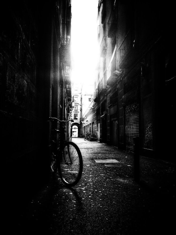 Alone / Одиночка