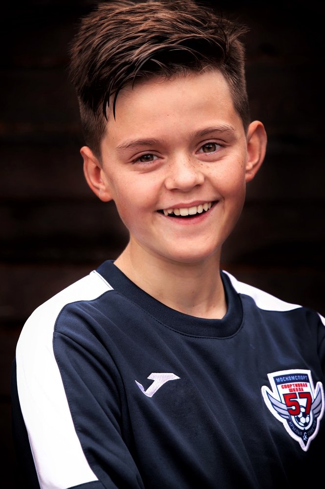 Юный футболист