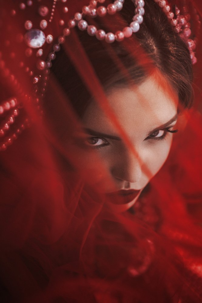 Девушка в кокошнике